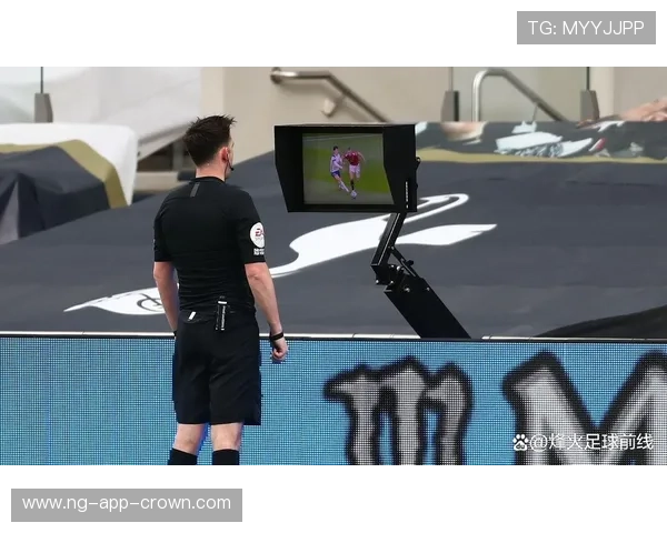 VAR如何判定毫米级越位？一帧画面决定进球有效与否